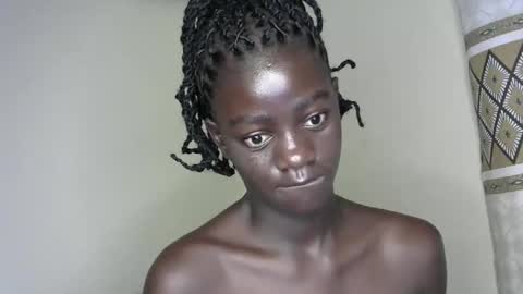 Snapshot of petitte_gyaal chatting on November 5, 2025, 12:21 am petitte_gyaal online show from November 5, 2025, 12:21 am