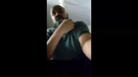 petlouco online show from April 22, 2026, 7:55 am