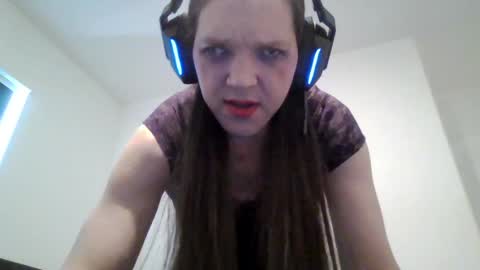 Snapshot of petprincesscs chatting on April 5, 2026, 6:05 pm PetPrincessCS online show from April 5, 2026, 6:05 pm