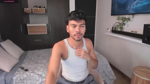 Snapshot of pettercat chatting on November 19, 2025, 7:03 pm Pettercat online show from November 19, 2025, 7:03 pm