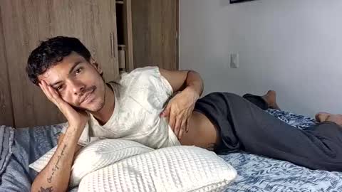 Snapshot of pettercat chatting on February 3, 2026, 11:32 pm Pettercat online show from February 3, 2026, 11:32 pm