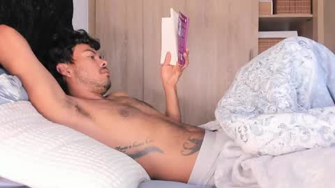 Snapshot of pettercat chatting on April 15, 2026, 12:34 pm Pettercat online show from April 15, 2026, 12:34 pm