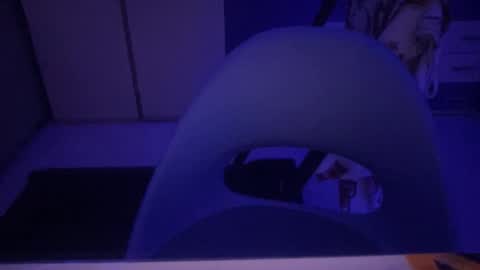 peular online show from January 8, 2026, 9:06 pm