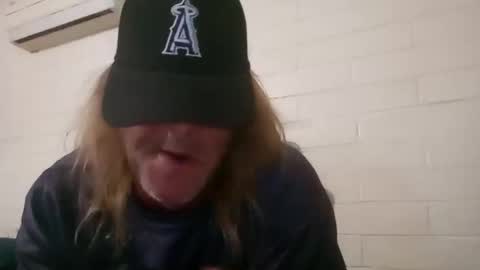 Hugh Pervert online show from September 23, 2025, 6:49 am