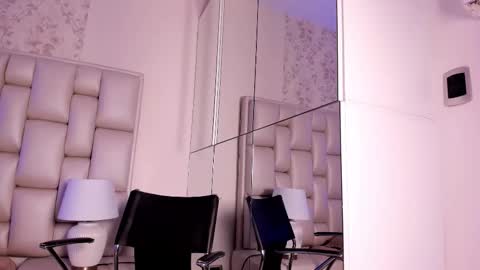 Peyton online show from October 29, 2025, 11:45 am