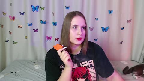 phantommira online show from January 14, 2025, 7:11 pm