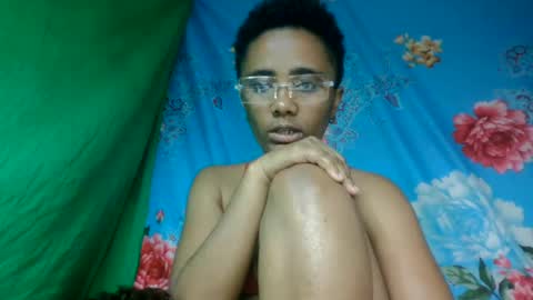 Snapshot of phaosiiia chatting on June 28, 2026, 12:27 am phaosiiia online show from June 28, 2026, 12:27 am