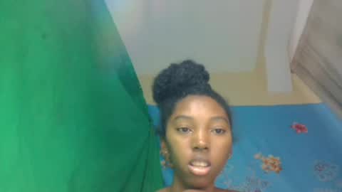 Snapshot of phaosiiia chatting on July 4, 2026, 4:57 pm phaosiiia online show from July 4, 2026, 4:57 pm
