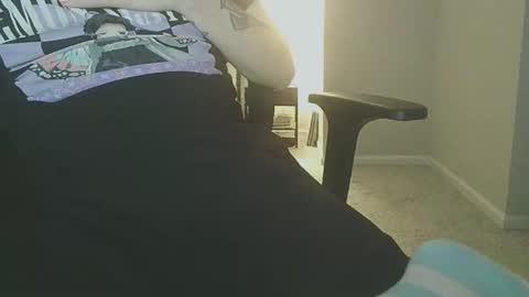 Mia online show from October 1, 2025, 3:12 am