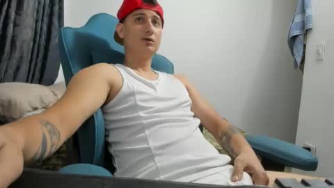 philip_dj online show from November 8, 2025, 2:23 am