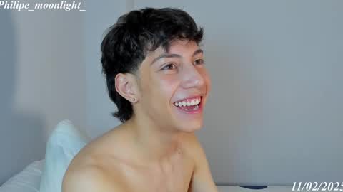 Phil.   INDEPENDENT MODEL online show from February 11, 2025, 7:12 am