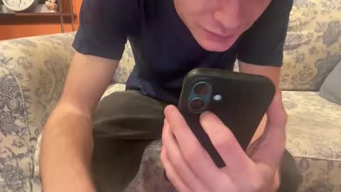 Snapshot of philipperyan18 chatting on November 18, 2025, 9:41 pm Pitaylol online show from November 18, 2025, 9:41 pm