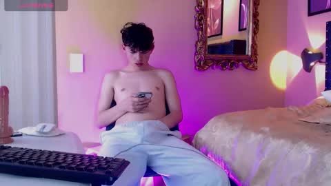 PHILLIP online show from March 26, 2026, 8:47 pm