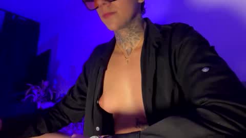 PHILLIP online show from March 19, 2026, 10:58 pm