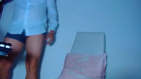 AdnierGnz online show from April 7, 2026, 6:14 am