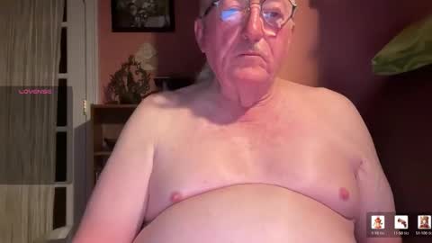 Snapshot of phrodeaux chatting on February 27, 2026, 5:07 am Phrodeaux online show from February 27, 2026, 5:07 am