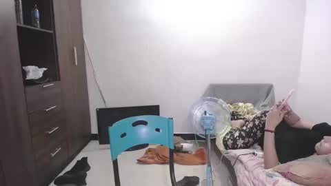 izzy online show from March 14, 2026, 5:02 am