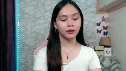 Snapshot of pia_intownx chatting on June 12, 2026, 8:02 am Ms Pia online show from June 12, 2026, 8:02 am