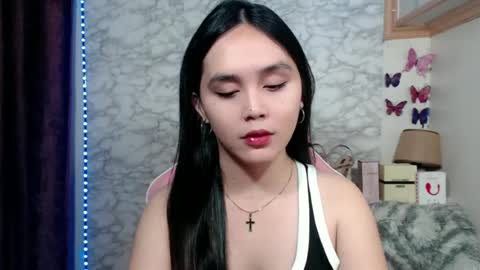 Snapshot of pia_intownx chatting on July 4, 2026, 11:38 am Ms Pia online show from July 4, 2026, 11:38 am