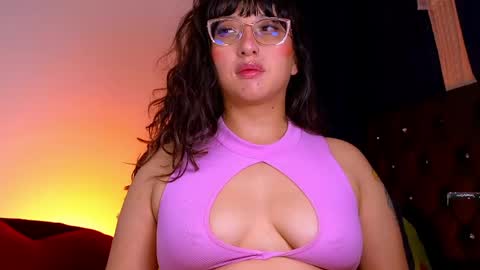 Snapshot of piafisher_2 chatting on June 8, 2026, 1:28 am Piafisher 2 online show from June 8, 2026, 1:28 am