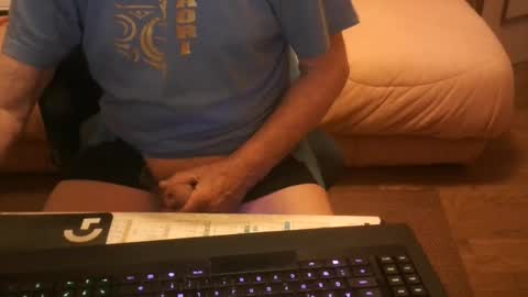 Snapshot of piavola2 chatting on July 22, 2026, 6:49 am piavola2 online show from July 22, 2026, 6:49 am