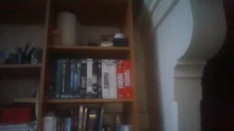 pichoun71 online show from December 31, 2024, 7:42 am