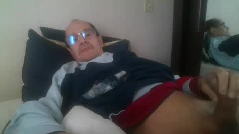 pichoun71 online show from January 31, 2025, 11:13 am