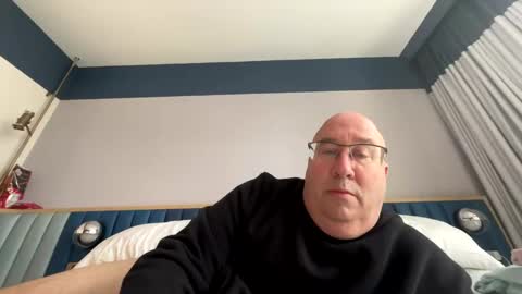 pickme11113 online show from January 13, 2025, 1:28 pm