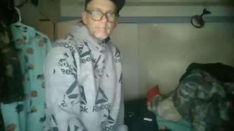 pierce702702 online show from January 6, 2025, 9:22 pm