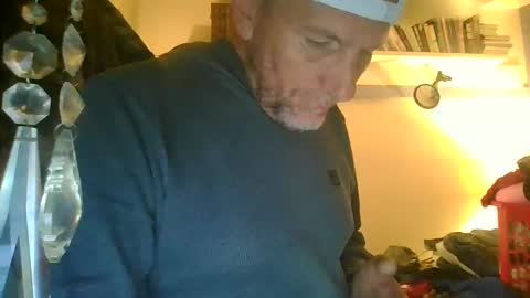 pierce702702 online show from March 6, 2025, 1:05 am