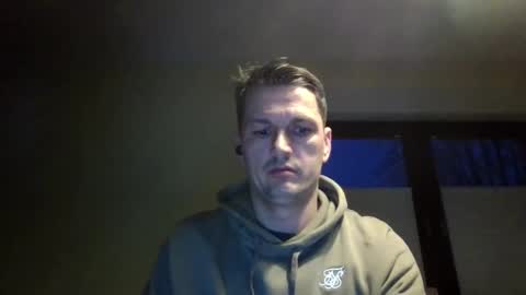 Snapshot of piercingsxxx chatting on February 13, 2025, 4:39 pm piercingsxxx online show from February 13, 2025, 4:39 pm