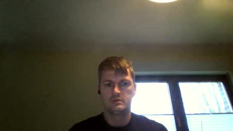 piercingsxxx online show from December 22, 2025, 8:33 am