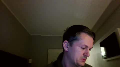 piercingsxxx online show from January 14, 2026, 7:41 pm