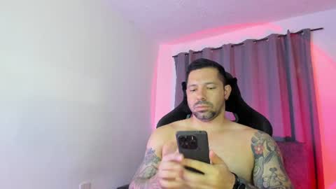 Snapshot of pierrevidal chatting on July 1, 2026, 11:48 pm Pierre online show from July 1, 2026, 11:48 pm