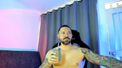 Snapshot of pierrevidal chatting on July 18, 2026, 5:06 pm Pierre online show from July 18, 2026, 5:06 pm