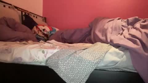 Snapshot of pikafoune22 chatting on February 5, 2026, 1:32 am Pikafounes online show from February 5, 2026, 1:32 am