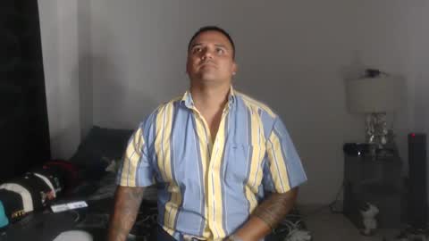 Snapshot of pikoro_gomez chatting on December 12, 2024, 2:37 am pikoro_gomez online show from December 12, 2024, 2:37 am