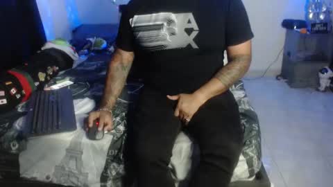 Snapshot of pikoro_gomez chatting on December 26, 2024, 4:21 am pikoro_gomez online show from December 26, 2024, 4:21 am