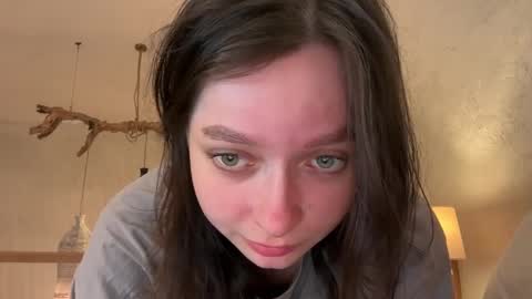 Snapshot of pileacadieri__ chatting on February 18, 2025, 11:33 am Trisha online show from February 18, 2025, 11:33 am