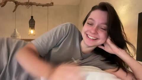 Snapshot of pileacadieri__ chatting on February 18, 2025, 2:38 pm Trisha online show from February 18, 2025, 2:38 pm