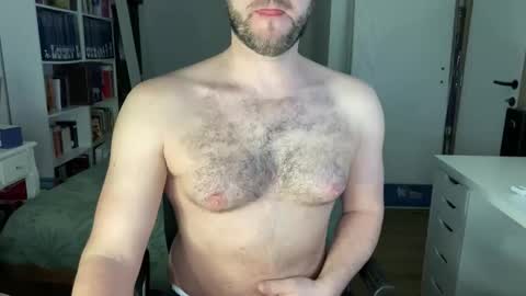 pilou online show from March 14, 2026, 8:14 pm