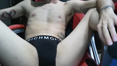 Pils online show from September 19, 2025, 9:15 pm