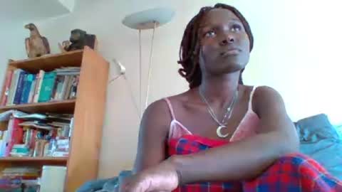 Snapshot of pinah1997 chatting on July 14, 2026, 5:01 am pinah1997 online show from July 14, 2026, 5:01 am