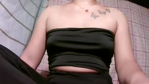 pinay_janella10 online show from October 16, 2025, 2:18 pm