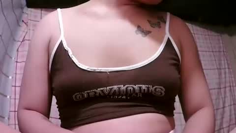 pinay_janella10 online show from March 21, 2026, 2:42 pm