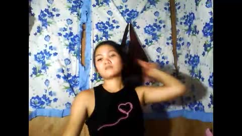 Snapshot of pinay_just18th chatting on May 3, 2026, 9:04 am pinay_just18th online show from May 3, 2026, 9:04 am