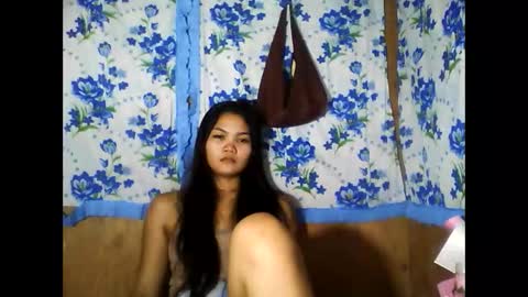 Snapshot of pinay_just18th chatting on May 6, 2026, 11:10 pm pinay_just18th online show from May 6, 2026, 11:10 pm