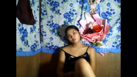 Snapshot of pinay_just18th chatting on May 24, 2026, 9:47 am pinay_just18th online show from May 24, 2026, 9:47 am