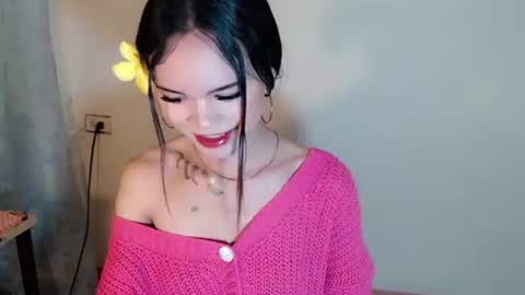 maxine online show from October 23, 2025, 11:31 am