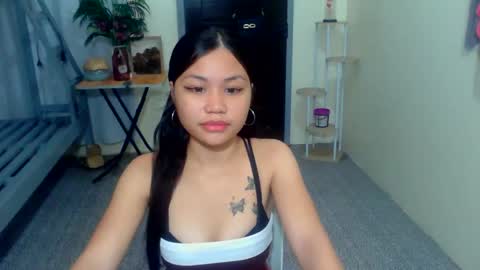 Snapshot of pinay_rosee chatting on May 24, 2026, 1:49 pm pinay_rosee online show from May 24, 2026, 1:49 pm